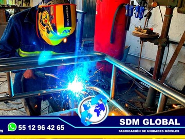 Fabricantes de Compactodores de Basura carga trasera carga lateral para basura organica e inorganica. SDM Global Mexico somos una empresa líder en la fabricacion de camiones compactadores y recolectores de basura de carga lateral y trasera asi como de unidades moviles especiales, semi remolques con personal altamente capasitado para su fabricacion y ventaLos Recolectores de basura o residuos son máquinas que tienen como principal objetivo el de comprimir los deshechos, transformándolos en un conjunto mucho más pequeño y permitiendo así que su manipulación sea mucho más sencilla y eficiente por parte de quienes transportan la basura periódicamente. contamos con camionones compactadores y recolectores de basura.Somos una Empresa Mexicana líder en el Mercado con años de experiencia, especialistas como fabricantes de camiones recolectores de basura carga trasera y lateral, Unidade Moviles, Cajas secas, carrocerias, remolques, pipas de agua, auto tanques, alargado y acorazado de chasis, equipamiento de patrullas, ambulancias de traslado, gruas de plataformas y arrastre, rampas hidraulicas de carga y descarga, redilas estaquitas, somos fabricantes.Somos fabribricantes directos, distribuidores en todo Mexico, comunicate y te atenderemos personalmente. Fabricantes de Compactodores de Basura carga trasera carga lateral para basura organica e inorganica. SDM Global Mexico somos una empresa líder en la fabricacion de camiones compactadores y recolectores de basura de carga lateral y trasera asi como de unidades moviles especiales, semi remolques con personal altamente capasitado para su fabricacion y ventaLos Recolectores de basura o residuos son máquinas que tienen como principal objetivo el de comprimir los deshechos, transformándolos en un conjunto mucho más pequeño y permitiendo así que su manipulación sea mucho más sencilla y eficiente por parte de quienes transportan la basura periódicamente. contamos con camionones compactadores y recolectores de basura.Somos una Empresa Mexicana líder en el Mercado con años de experiencia, especialistas como fabricantes de camiones recolectores de basura carga trasera y lateral, Unidade Moviles, Cajas secas, carrocerias, remolques, pipas de agua, auto tanques, alargado y acorazado de chasis, equipamiento de patrullas, ambulancias de traslado, gruas de plataformas y arrastre, rampas hidraulicas de carga y descarga, redilas estaquitas, somos fabricantes.Somos fabribricantes directos, distribuidores en todo Mexico, comunicate y te atenderemos personalmente.