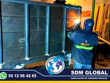 Fabricantes de Compactodores de Basura carga trasera carga lateral para basura organica e inorganica. SDM Global Mexico somos una empresa líder en la fabricacion de camiones compactadores y recolectores de basura de carga lateral y trasera asi como de unidades moviles especiales, semi remolques con personal altamente capasitado para su fabricacion y ventaLos Recolectores de basura o residuos son máquinas que tienen como principal objetivo el de comprimir los deshechos, transformándolos en un conjunto mucho más pequeño y permitiendo así que su manipulación sea mucho más sencilla y eficiente por parte de quienes transportan la basura periódicamente. contamos con camionones compactadores y recolectores de basura.Somos una Empresa Mexicana líder en el Mercado con años de experiencia, especialistas como fabricantes de camiones recolectores de basura carga trasera y lateral, Unidade Moviles, Cajas secas, carrocerias, remolques, pipas de agua, auto tanques, alargado y acorazado de chasis, equipamiento de patrullas, ambulancias de traslado, gruas de plataformas y arrastre, rampas hidraulicas de carga y descarga, redilas estaquitas, somos fabricantes.Somos fabribricantes directos, distribuidores en todo Mexico, comunicate y te atenderemos personalmente. Fabricantes de Compactodores de Basura carga trasera carga lateral para basura organica e inorganica. SDM Global Mexico somos una empresa líder en la fabricacion de camiones compactadores y recolectores de basura de carga lateral y trasera asi como de unidades moviles especiales, semi remolques con personal altamente capasitado para su fabricacion y ventaLos Recolectores de basura o residuos son máquinas que tienen como principal objetivo el de comprimir los deshechos, transformándolos en un conjunto mucho más pequeño y permitiendo así que su manipulación sea mucho más sencilla y eficiente por parte de quienes transportan la basura periódicamente. contamos con camionones compactadores y recolectores de basura.Somos una Empresa Mexicana líder en el Mercado con años de experiencia, especialistas como fabricantes de camiones recolectores de basura carga trasera y lateral, Unidade Moviles, Cajas secas, carrocerias, remolques, pipas de agua, auto tanques, alargado y acorazado de chasis, equipamiento de patrullas, ambulancias de traslado, gruas de plataformas y arrastre, rampas hidraulicas de carga y descarga, redilas estaquitas, somos fabricantes.Somos fabribricantes directos, distribuidores en todo Mexico, comunicate y te atenderemos personalmente.
