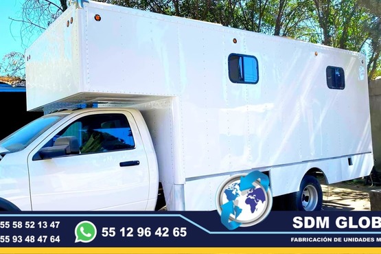 Fabricantes de Cajas Secas para camionetas y camiones Ford Nissan RAM Chevrolet Hino Foton Izusu Hyundai International Mercedez Benz Freightliner Volvo Man VW modelos 2024, 2025 SDM Global Mexico somos una empresa líder como fabricantes de Cajas Secas redilas, estaquitas y carrocerias, semi remolques, plataformas, con personal altamente capasitado para su fabricacion.En México, las Cajas Secas redilas o estaquitas son estructuras metálicas o de madera que se montan en la parte trasera de las camionetas de carga para aumentar su capacidad de transporte. Las cajsa secas redilas o estaquitas pueden tener lados abatibles o desmontables, lo que facilita la carga y descarga de mercancías cajas secas venta de carrocerias Fabricantes de Cajas Secas para camionetas y camiones Ford Nissan RAM Chevrolet Hino Foton Izusu Hyundai International Mercedez Benz Freightliner Volvo Man VW modelos 2024, 2025 SDM Global Mexico somos una empresa líder como fabricantes de Cajas Secas redilas, estaquitas y carrocerias, semi remolques, plataformas, con personal altamente capasitado para su fabricacion.En México, las Cajas Secas redilas o estaquitas son estructuras metálicas o de madera que se montan en la parte trasera de las camionetas de carga para aumentar su capacidad de transporte. Las cajsa secas redilas o estaquitas pueden tener lados abatibles o desmontables, lo que facilita la carga y descarga de mercancías cajas secas venta de carrocerias