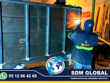 Cajas y Carrocerias Sdm Global Mexico venta y fabricacion Remolques Plataformas Redilas Estacas Auto tanques pipas de agua SDM Global Mexico somos una empresa líder como fabricantes de cajas y carrocerias, redilas, semi remolques, plataformas, con personal altamente capasitado para su fabricacion.Las carrocerias y cajas secas son para el transporte. Están construidas generalmente de acero, aluminio y madera. Estas cajas y carrocerias se sujetan a la parte trasera de la unidad. Protegen los productos o mercancia, para transportarlo y hacerlos llegar a su destino en el mejor estado, son muy eficientes para una mejor logistica para su llegada o punto final.Somos una Empresa Mexicana líder en el Mercado con años de experiencia, especialistas como fabrica de Cajas y Carrocerias, Semi Remolques, Plataformas Redilas Estacas,Unidades Moviles Especiales de Seguridad, Salud, Comunicacion, Higine, etc.,Somos fabribricantes directos, distribuidores en todo Mexico, comunicate y te atenderemos personalmente.54121381948 41948871 71427321893 520 741 8888 519_7148 91688 8888