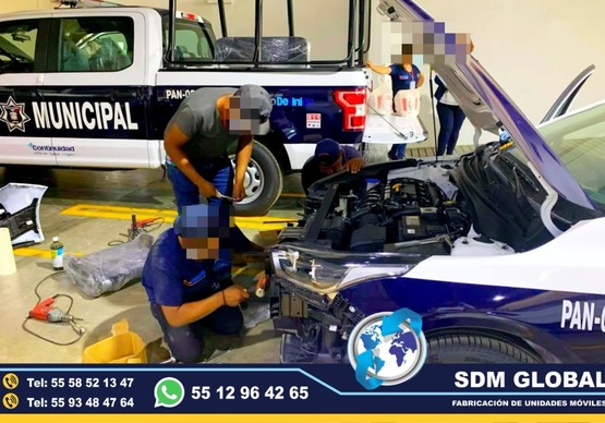 Fabricantes de Cajas Secas para camionetas y camiones Ford Nissan RAM Chevrolet Hino Foton Izusu Hyundai International Mercedez Benz Freightliner Volvo Man VW modelos 2024, 2025 SDM Global Mexico somos una empresa líder como fabricantes de Cajas Secas redilas, estaquitas y carrocerias, semi remolques, plataformas, con personal altamente capasitado para su fabricacion.En México, las Cajas Secas redilas o estaquitas son estructuras metálicas o de madera que se montan en la parte trasera de las camionetas de carga para aumentar su capacidad de transporte. Las cajsa secas redilas o estaquitas pueden tener lados abatibles o desmontables, lo que facilita la carga y descarga de mercancías cajas secas venta de carrocerias Fabricantes de Cajas Secas para camionetas y camiones Ford Nissan RAM Chevrolet Hino Foton Izusu Hyundai International Mercedez Benz Freightliner Volvo Man VW modelos 2024, 2025 SDM Global Mexico somos una empresa líder como fabricantes de Cajas Secas redilas, estaquitas y carrocerias, semi remolques, plataformas, con personal altamente capasitado para su fabricacion.En México, las Cajas Secas redilas o estaquitas son estructuras metálicas o de madera que se montan en la parte trasera de las camionetas de carga para aumentar su capacidad de transporte. Las cajsa secas redilas o estaquitas pueden tener lados abatibles o desmontables, lo que facilita la carga y descarga de mercancías cajas secas venta de carrocerias