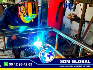 Cajas y Carrocerias Sdm Global Mexico venta y fabricacion Remolques Plataformas Redilas Estacas Auto tanques pipas de agua SDM Global Mexico somos una empresa líder como fabricantes de cajas y carrocerias, redilas, semi remolques, plataformas, con personal altamente capasitado para su fabricacion.Las carrocerias y cajas secas son para el transporte. Están construidas generalmente de acero, aluminio y madera. Estas cajas y carrocerias se sujetan a la parte trasera de la unidad. Protegen los productos o mercancia, para transportarlo y hacerlos llegar a su destino en el mejor estado, son muy eficientes para una mejor logistica para su llegada o punto final.Somos una Empresa Mexicana líder en el Mercado con años de experiencia, especialistas como fabrica de Cajas y Carrocerias, Semi Remolques, Plataformas Redilas Estacas,Unidades Moviles Especiales de Seguridad, Salud, Comunicacion, Higine, etc.,Somos fabribricantes directos, distribuidores en todo Mexico, comunicate y te atenderemos personalmente.54121381948 41948871 71427321893 520 741 8888 519_7148 91688 8888